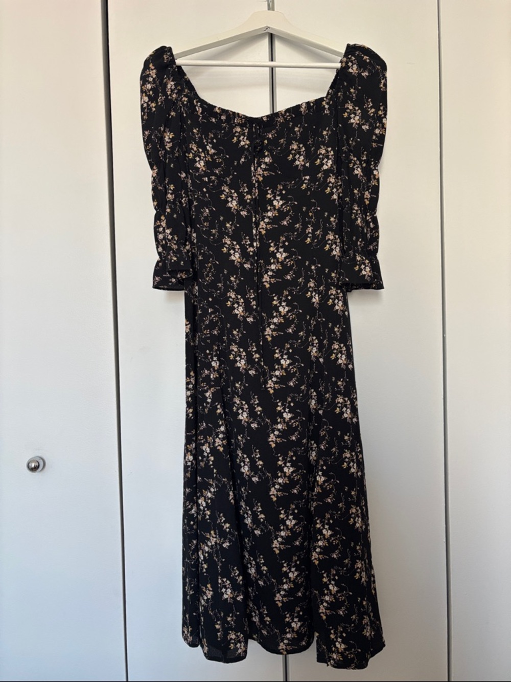 Square-Neck Black Floral Midi Dress with Puff Sleeves
